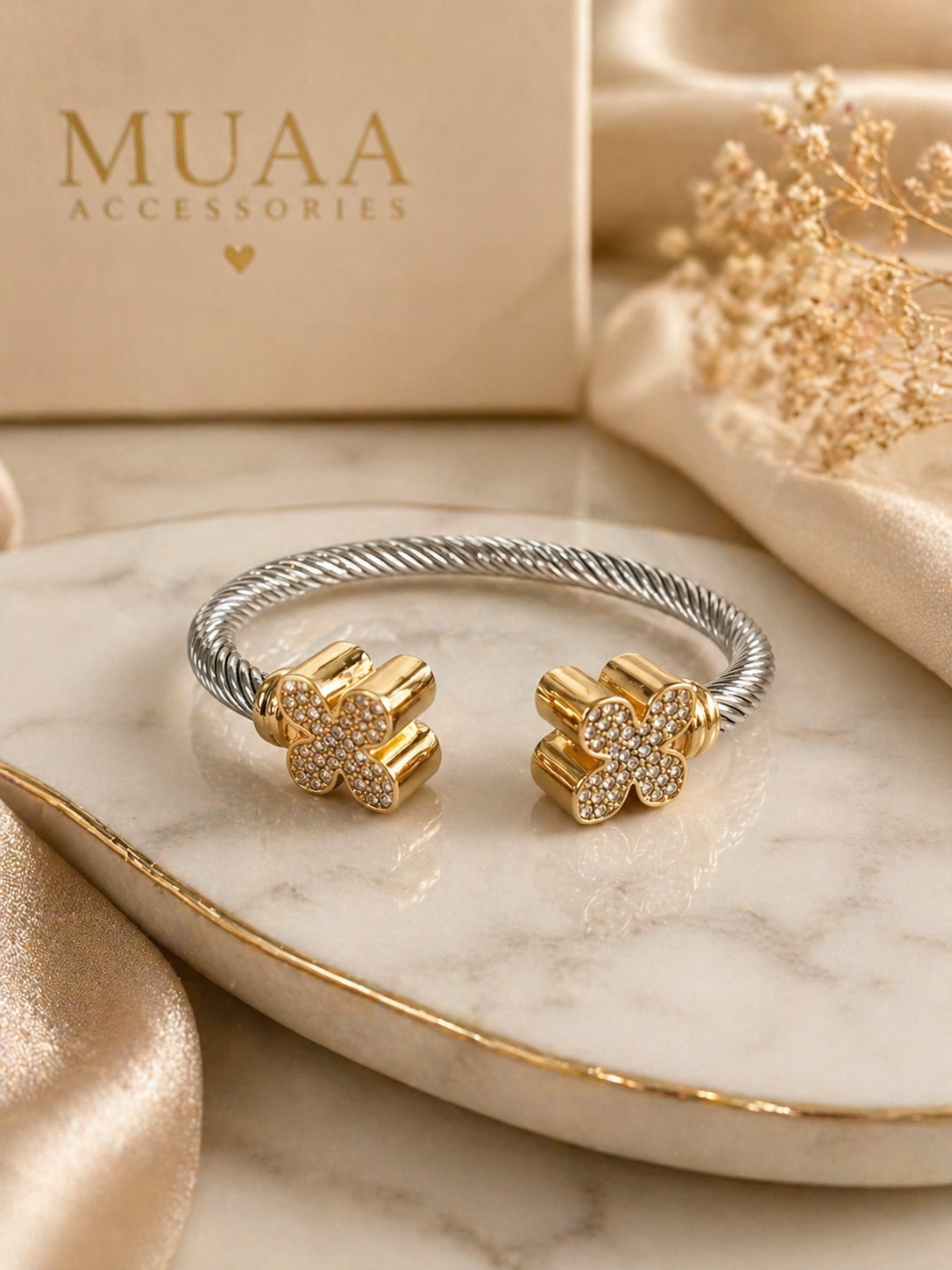 Golden Clover Bracelet