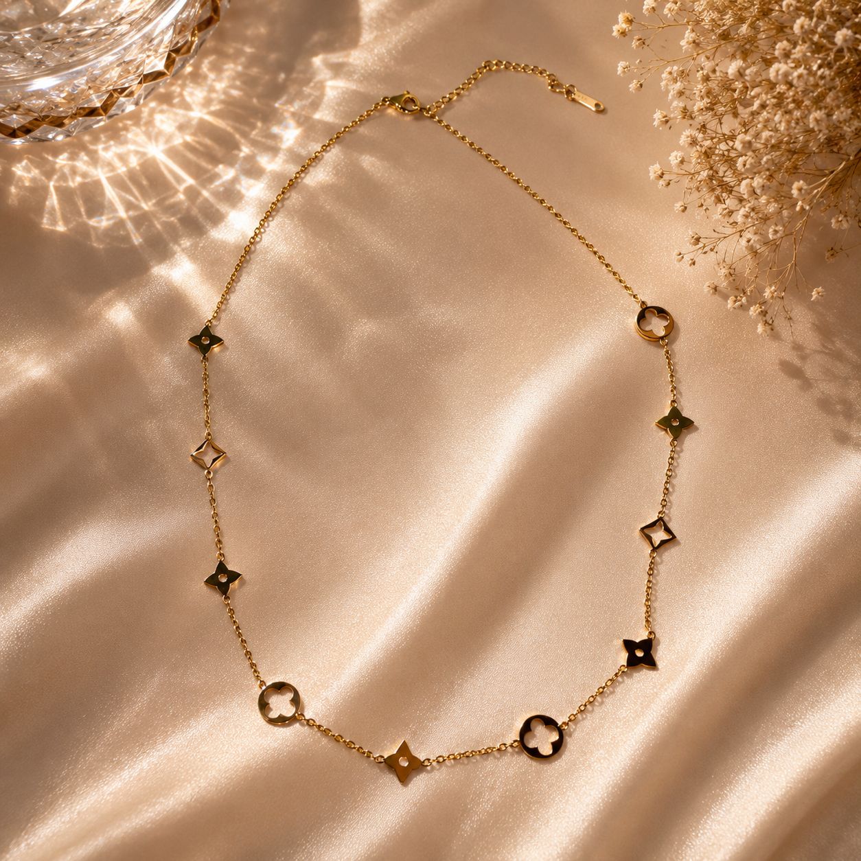 Amara Gold Necklace